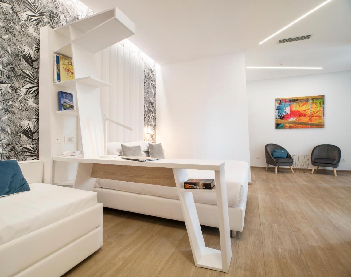 One Design Hotel Римини Экстерьер фото